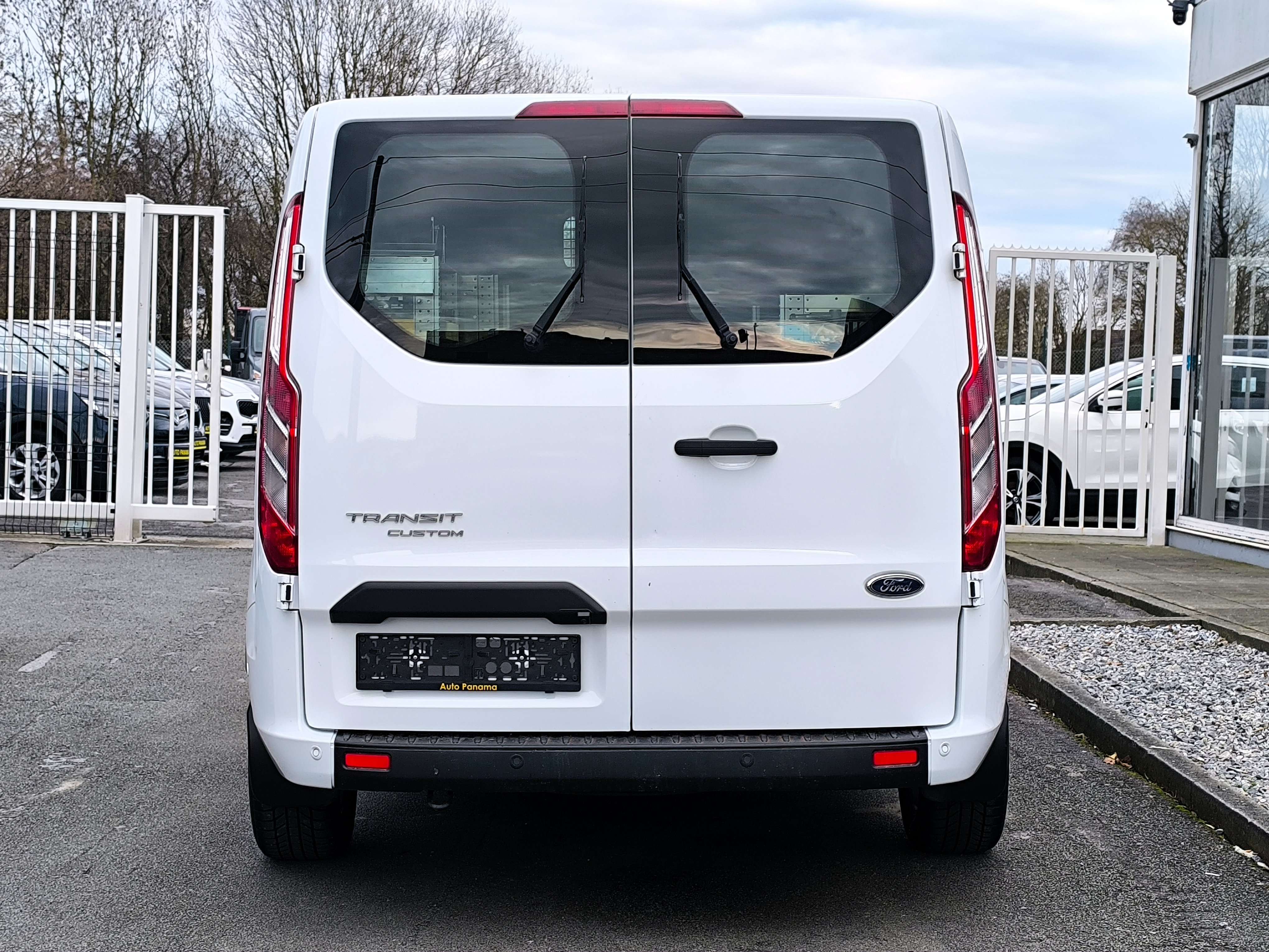 Ford Transit Custom 2.0TDCI 130CV B.AUTO L2 TVA COMPRİ 2X PORTE LATER