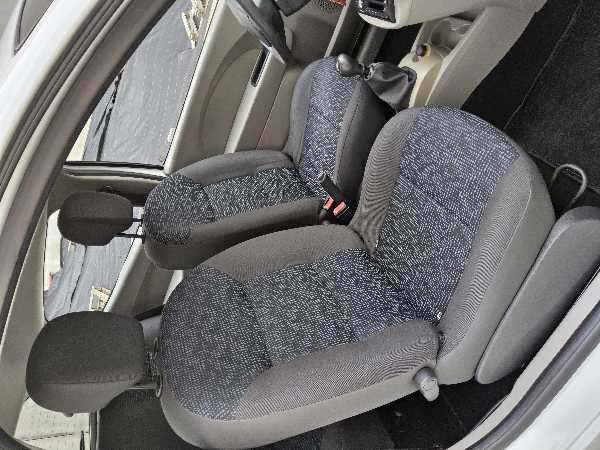 Renault Twingo II 1.2 60 EXPRESSION