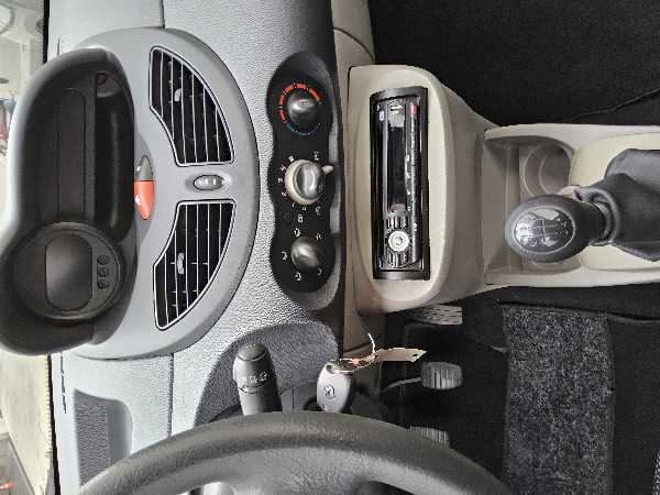 Renault Twingo II 1.2 60 EXPRESSION