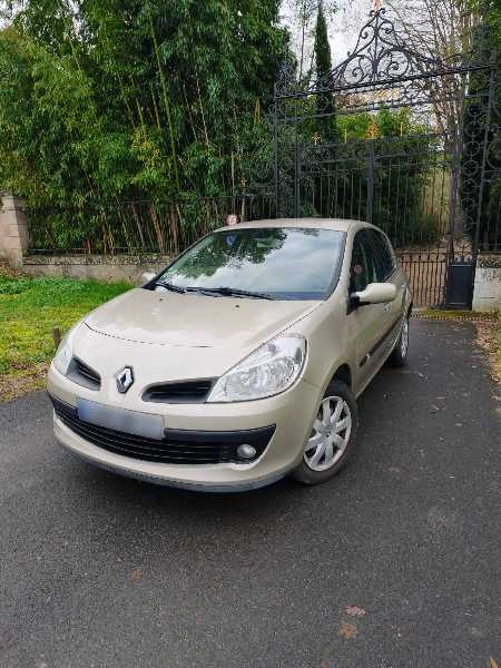 Renault Clio 3 Privilège 1.5 dCi 1ère main/ Distri Neuve/ CT OK