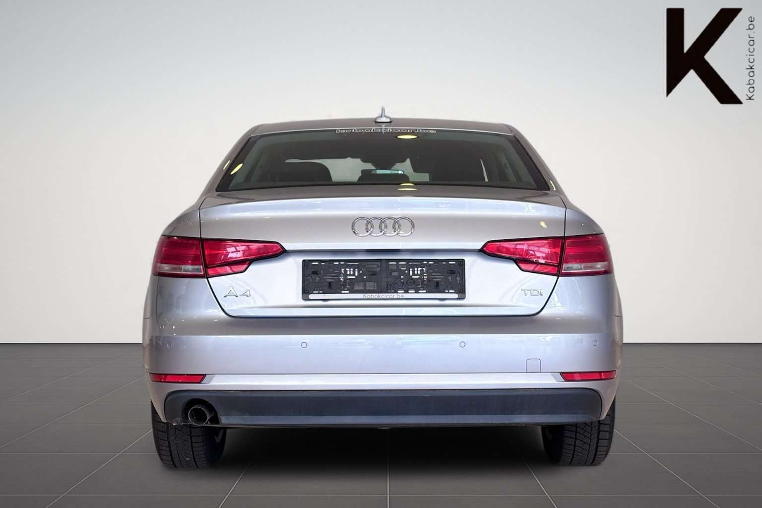Audi A4 2.0 TDi 136cv B.V S tronic//GPS/CAPTEURS/TEL/USB