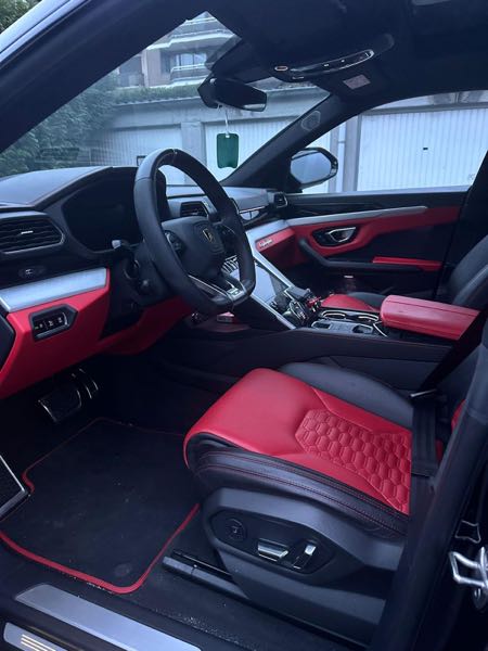 Lamborghini Urus 4.0 V8 650
