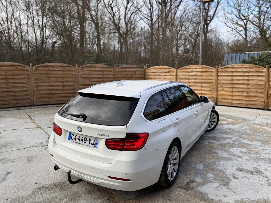 Bmw Serie 3 VI (F30) 318d 143ch Modern
