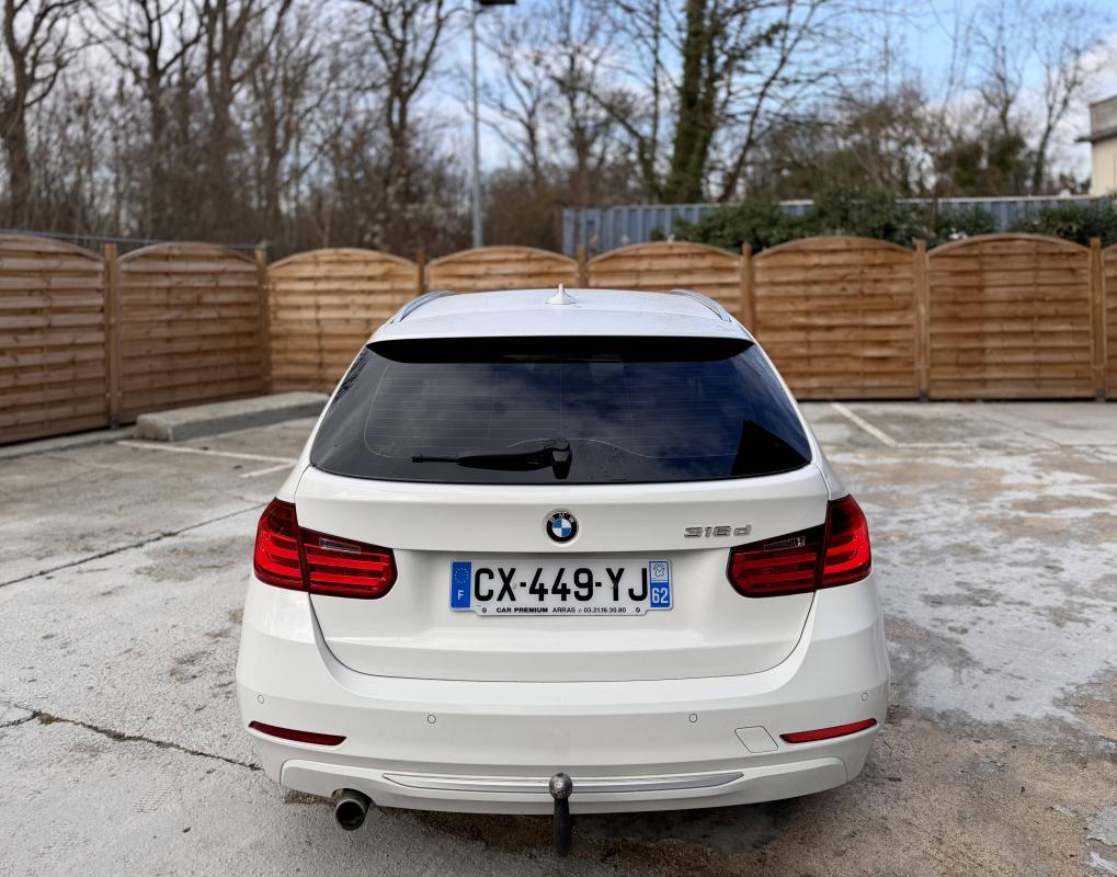 Bmw Serie 3 VI (F30) 318d 143ch Modern