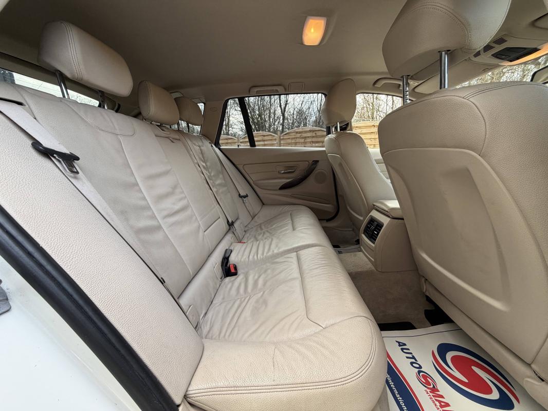 Bmw Serie 3 VI (F30) 318d 143ch Modern