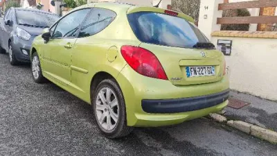Peugeot 207 1.6 HDI 16V 90 SPORT 3P