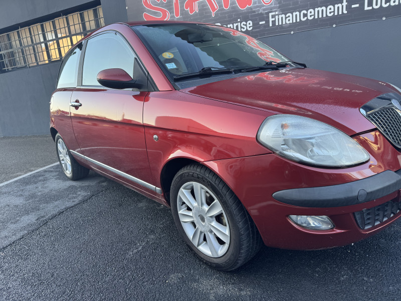 Lancia YPSILON 1.2 3P