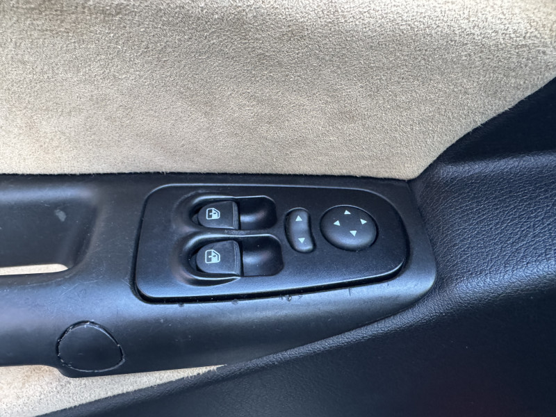 Lancia YPSILON 1.2 3P