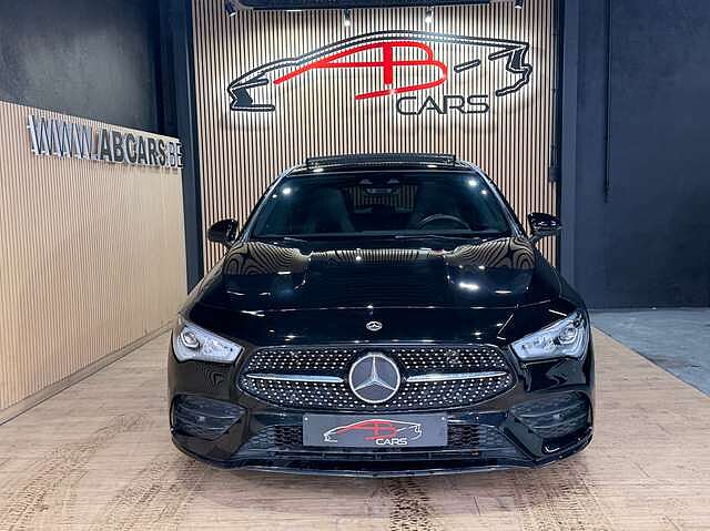 Mercedes-Benz CLA 180 Shooting Brake * SHOOTING BRAKE * PACK AMG * GAR 12 MOIS *