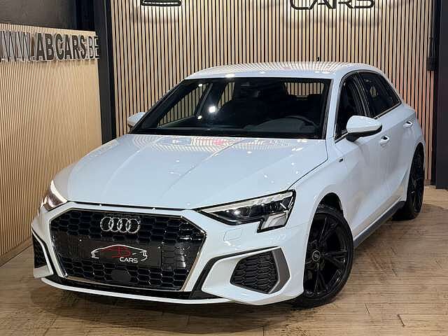 Audi A3 Sportback Sportback 35 TFSI S line S tronic * GAR 12 MOIS *
