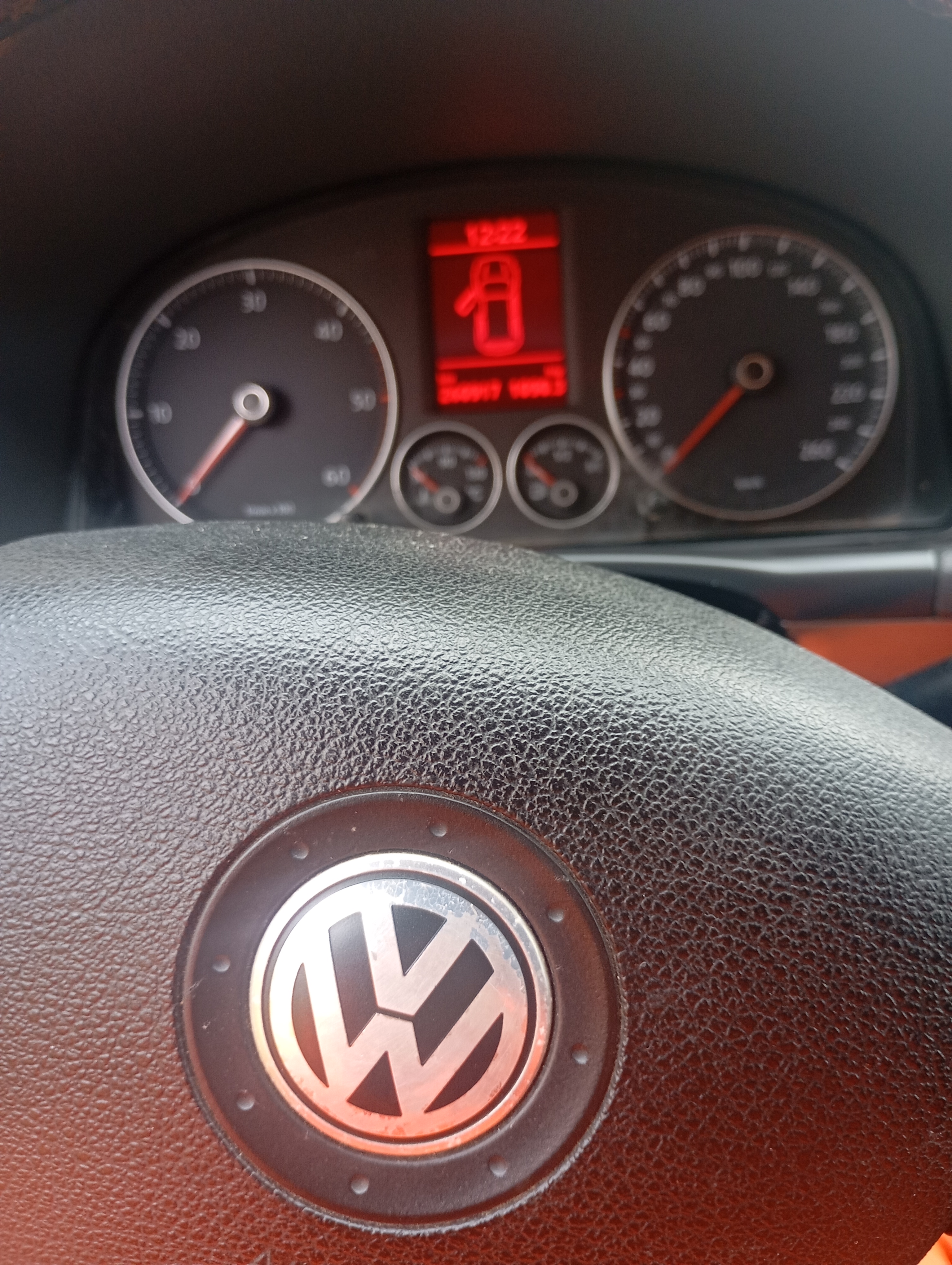 Volkswagen Touran II 1.6 TDI 105 FAP CROSSTOURAN