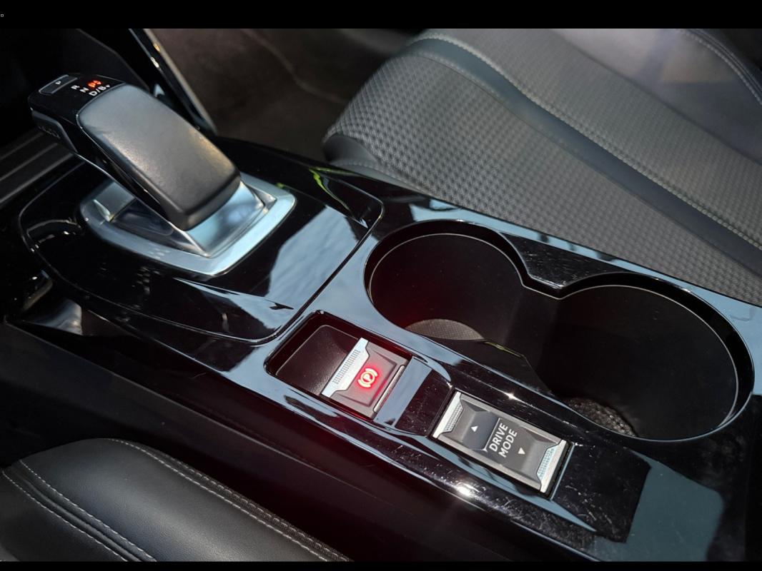 Peugeot 208 Electrique 50 kWh 136ch GT