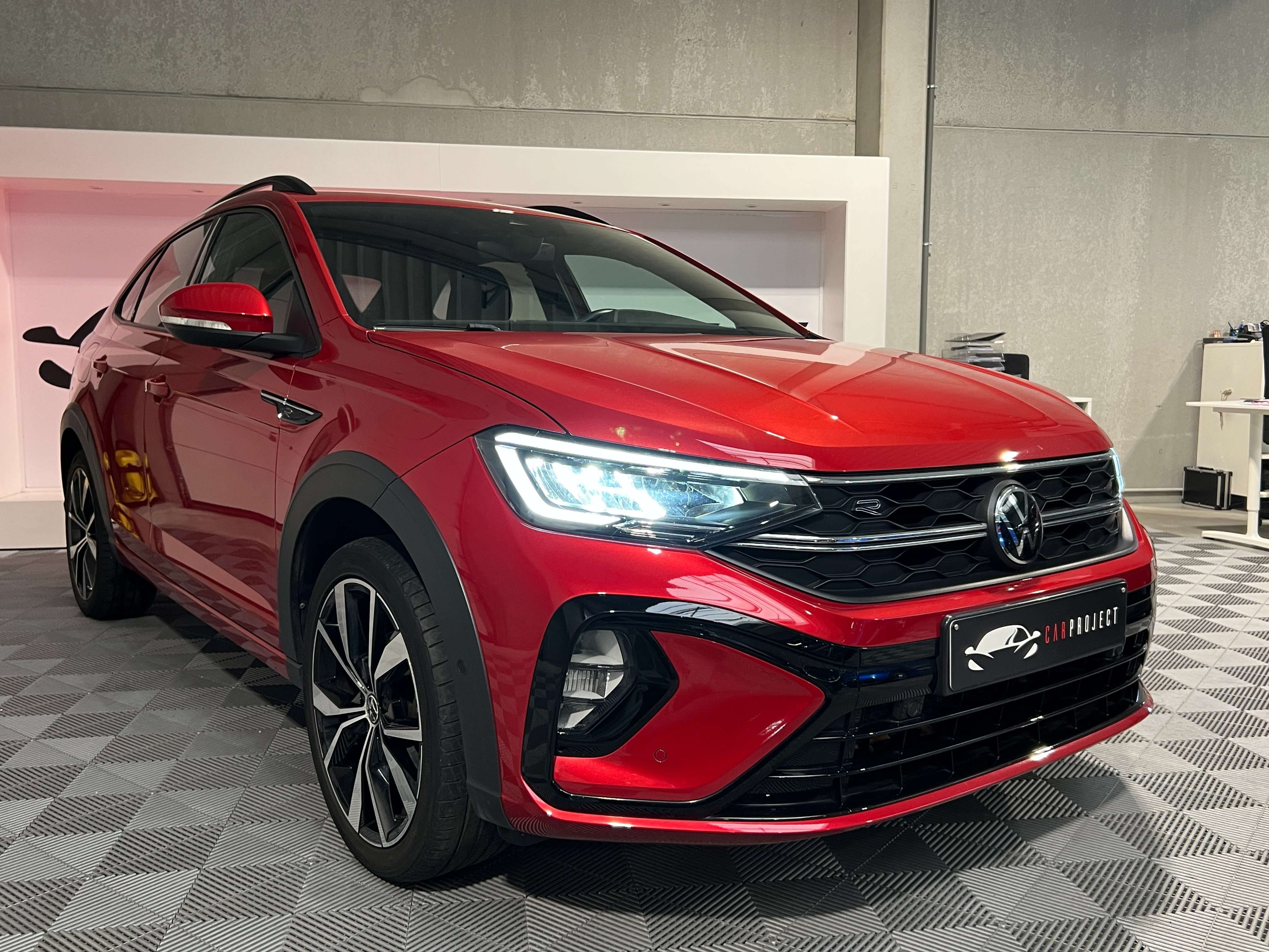 Volkswagen Taigo 1.5 TSI R-Line DSG/FULL LED/GPS/CARPLAY/PDC AV+AR