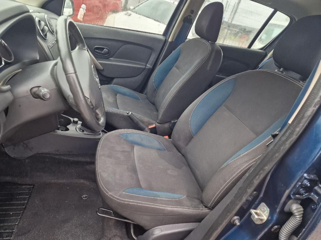 Dacia Sandero 1.2 16v 75ch limitée 10th anniversary