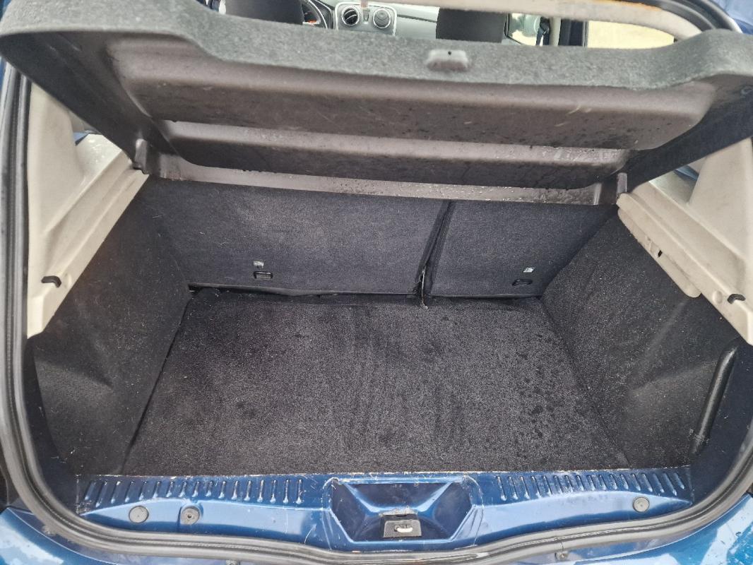 Dacia Sandero 1.2 16v 75ch limitée 10th anniversary