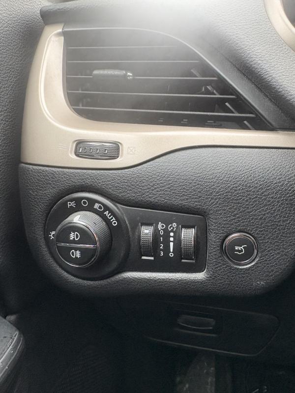 Jeep Cherokee 2.0 CRD 140CV LONGITUDE BVM6