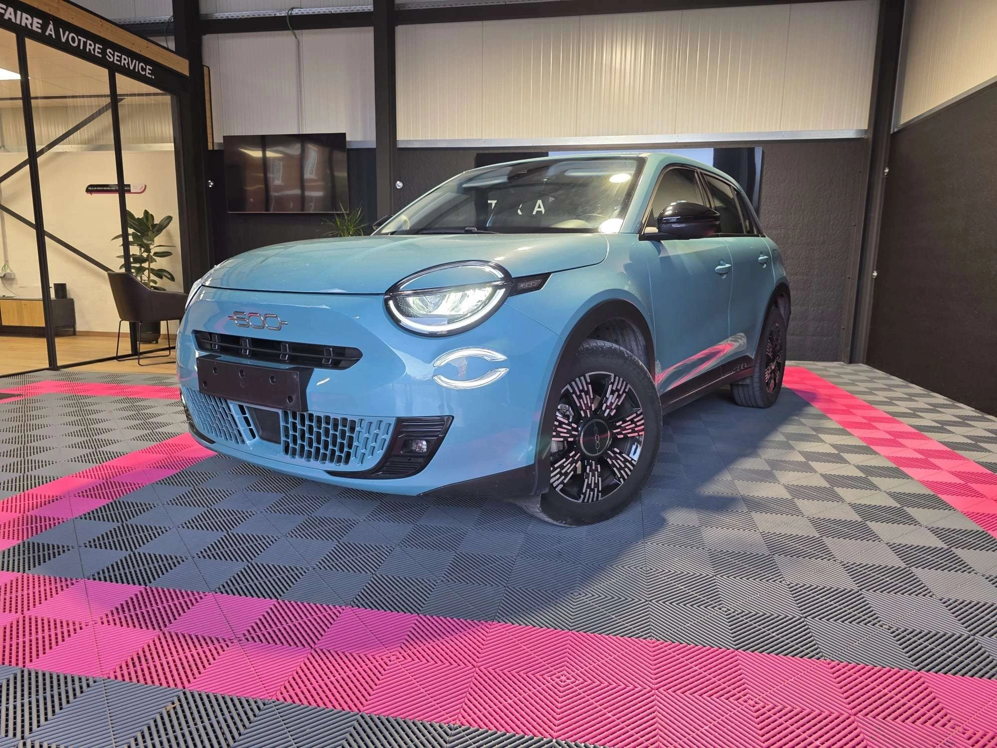 Fiat 600 Hybrid DCT - Etat neuf - Garantie 06/2029