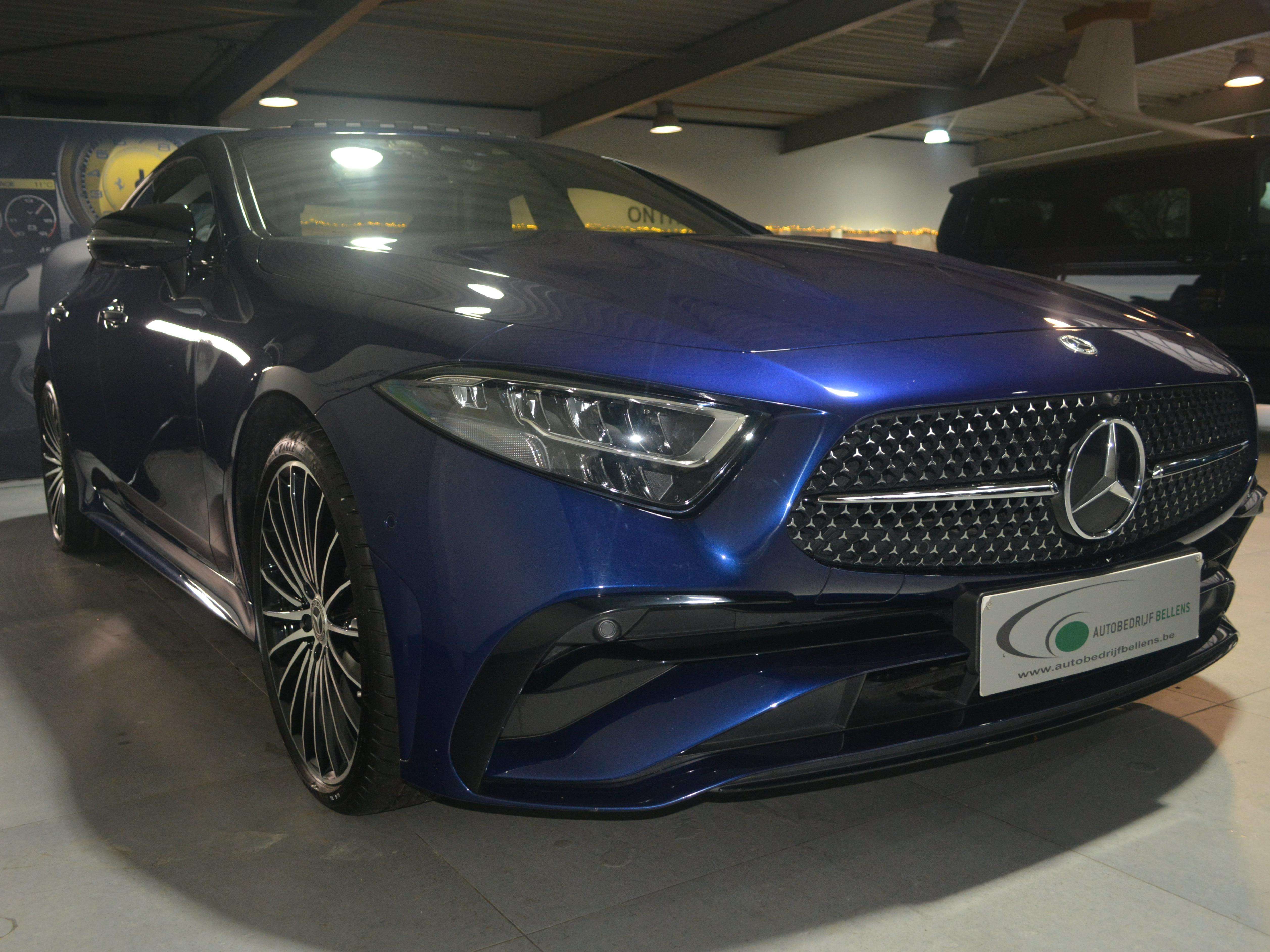 Mercedes-Benz CLS 350 CLS 350h  9G-TRONIC AMG Line HEAD-UP / FULL-FULL
