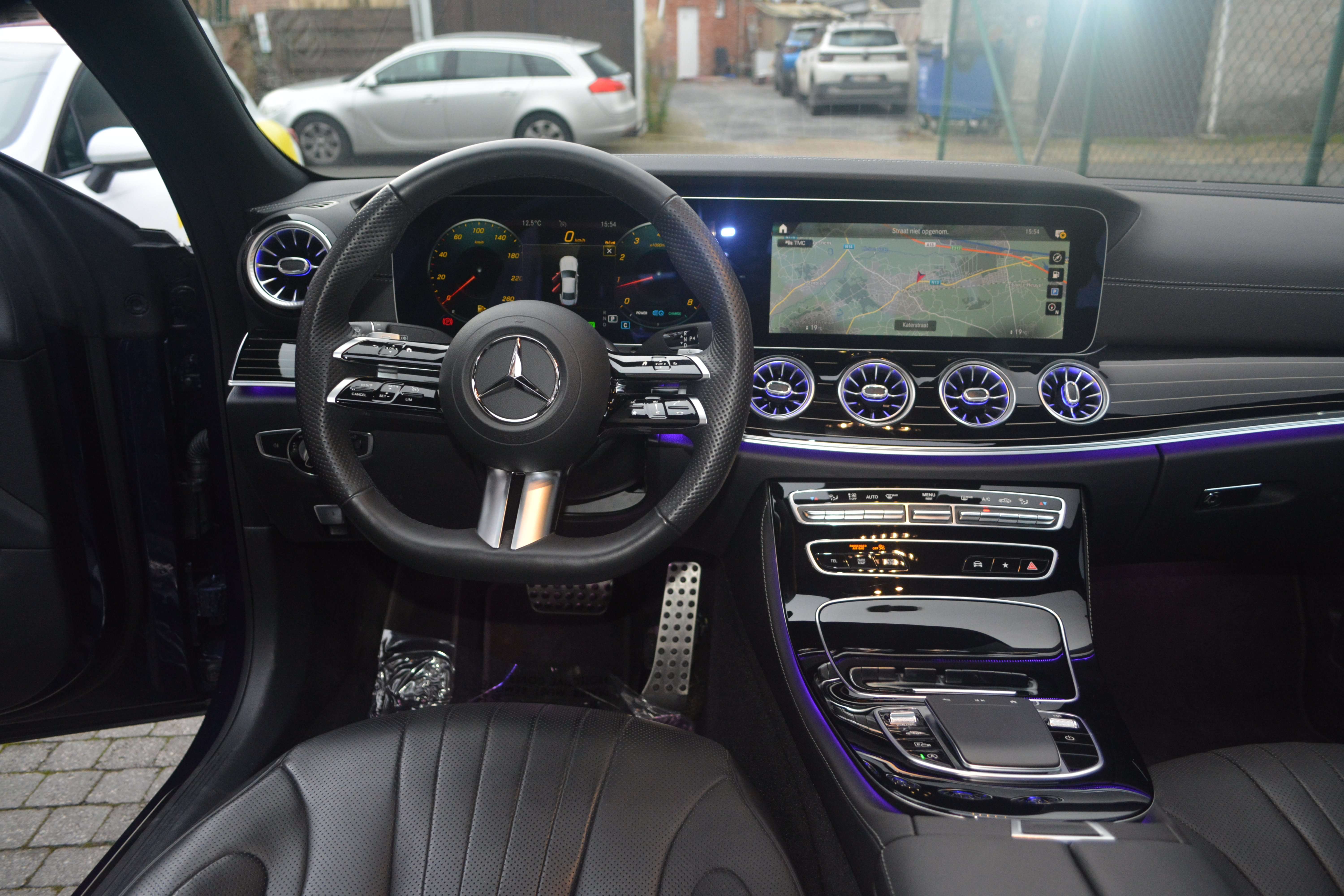 Mercedes-Benz CLS 350 CLS 350h  9G-TRONIC AMG Line HEAD-UP / FULL-FULL