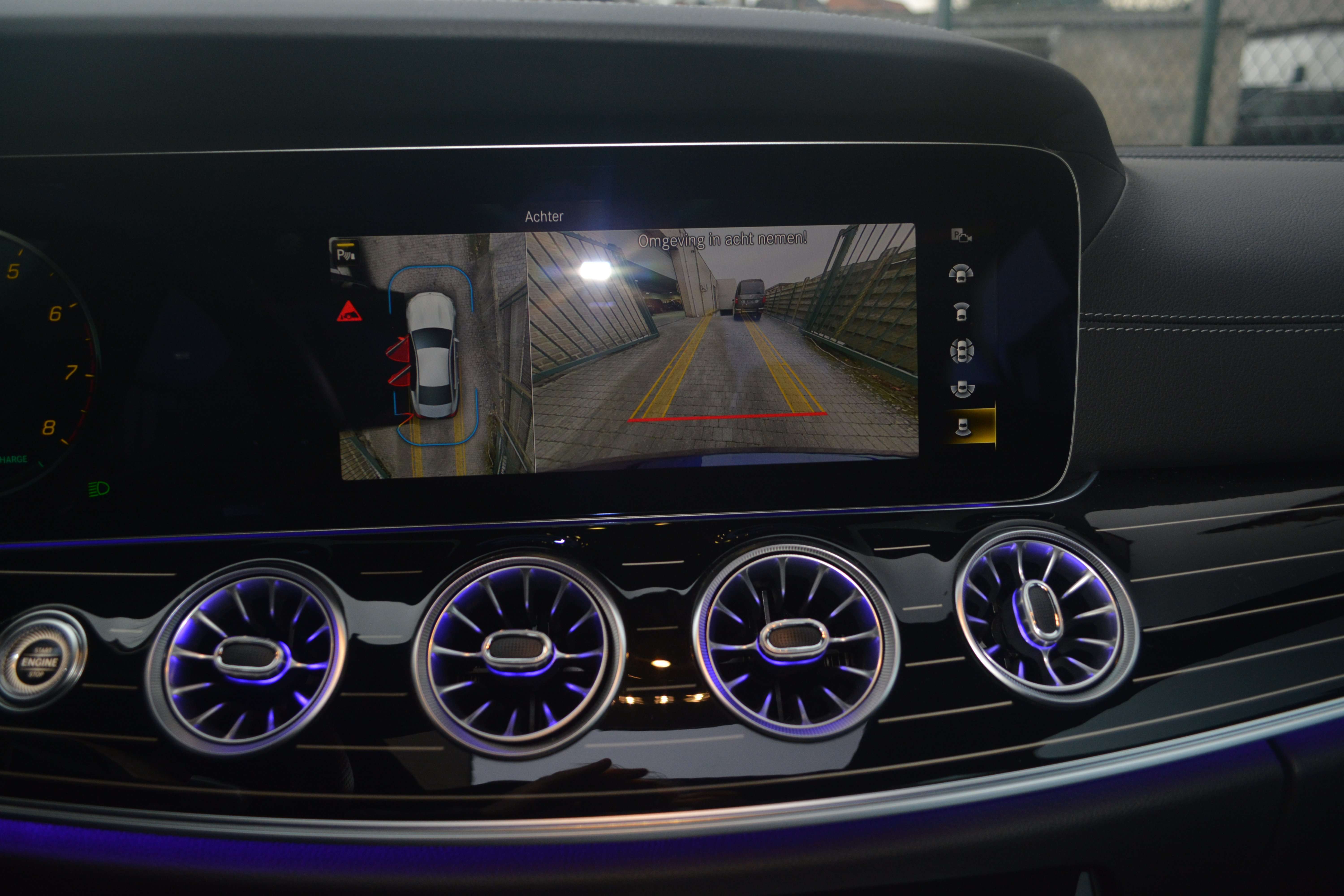 Mercedes-Benz CLS 350 CLS 350h  9G-TRONIC AMG Line HEAD-UP / FULL-FULL