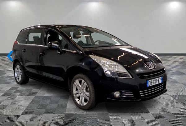 Peugeot 5008 1.6 HDI 115 FAP ALLURE 7PL