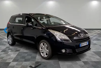 Peugeot 5008 1.6 HDI 115 FAP ALLURE 7PL