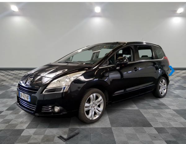 Peugeot 5008 1.6 HDI 115 FAP ALLURE 7PL
