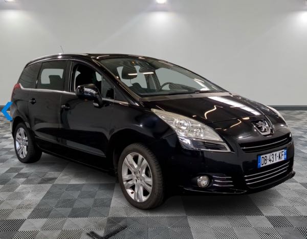 Peugeot 5008 1.6 HDI 115 FAP ALLURE 7PL