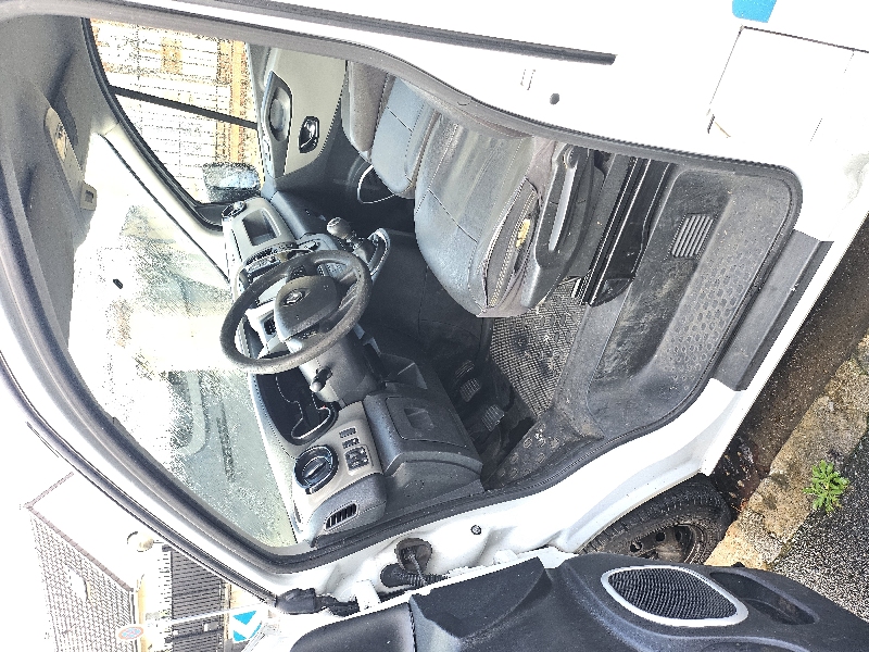 Renault Trafic III CABINE APPROFONDIE CONFORT L1H1 1200 DCI 90 STOP &amp
