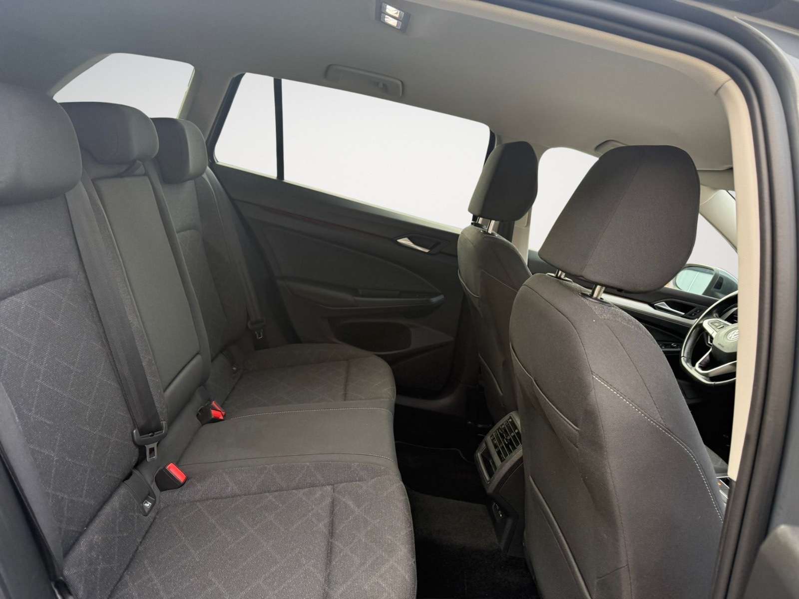 Volkswagen Golf Variant Golf SW 2.0 SCR TDi / Caméra / Navi / Garantie