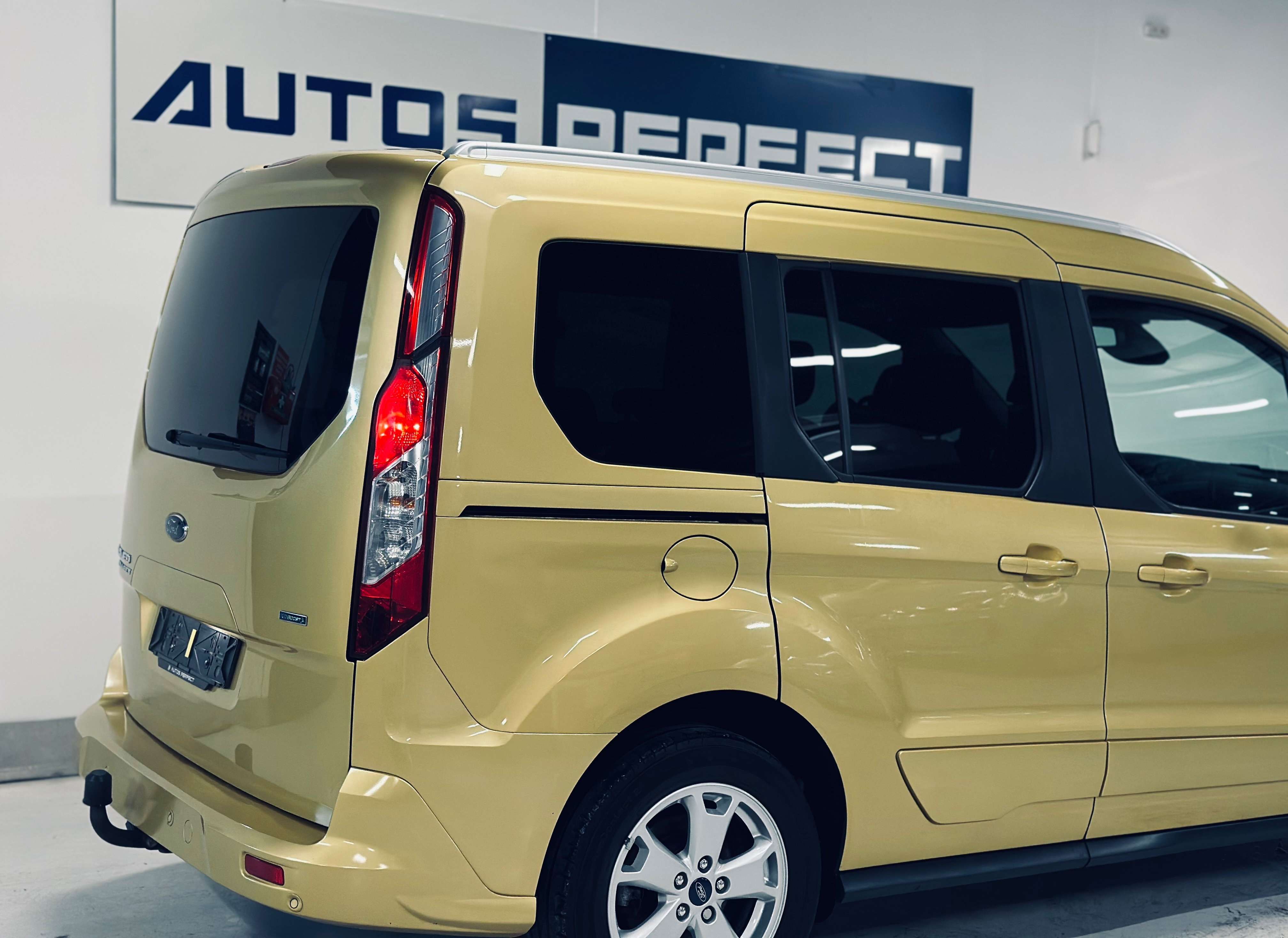 Ford Tourneo Connect Tourneo **VENDU**SOLD**VENDU**