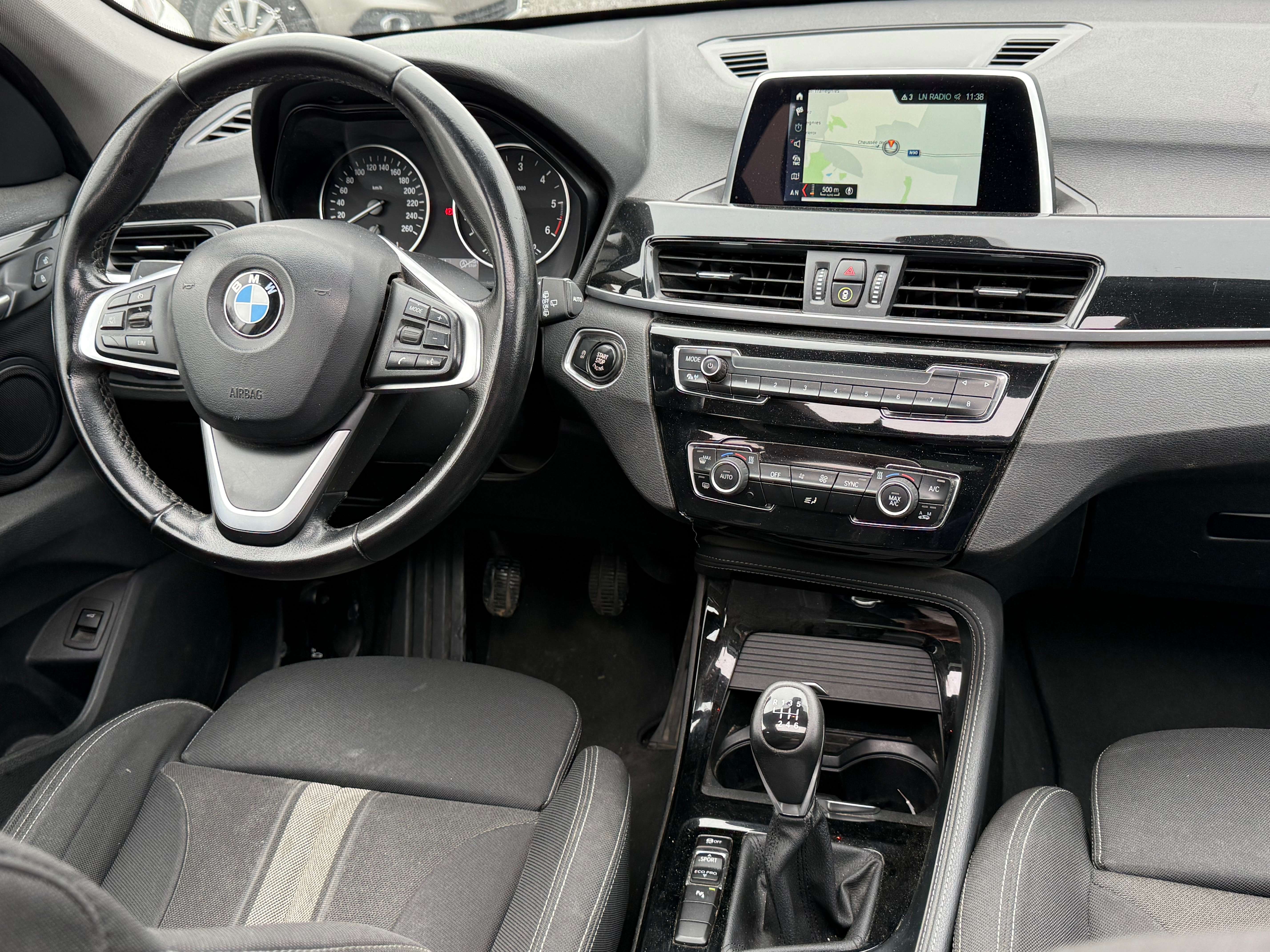 BMW X1 X1 2.0 d sDrive18 - Euro 6b - Xénon - Toit pano