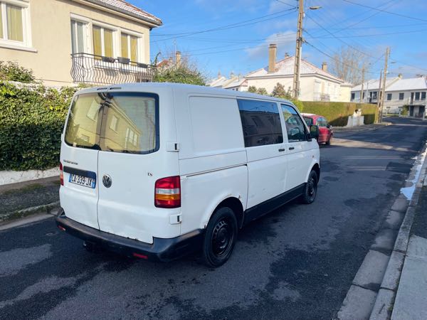 Volkswagen T5 Double cabine 130ch BNZ CT OK CLIM