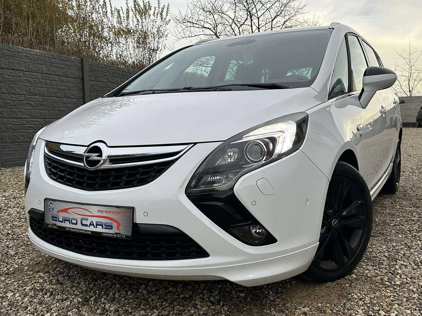 Opel Zafira Tourer 1.4 Turbo OPC LINE CUIR/XENON/LED/GPS//reservé
