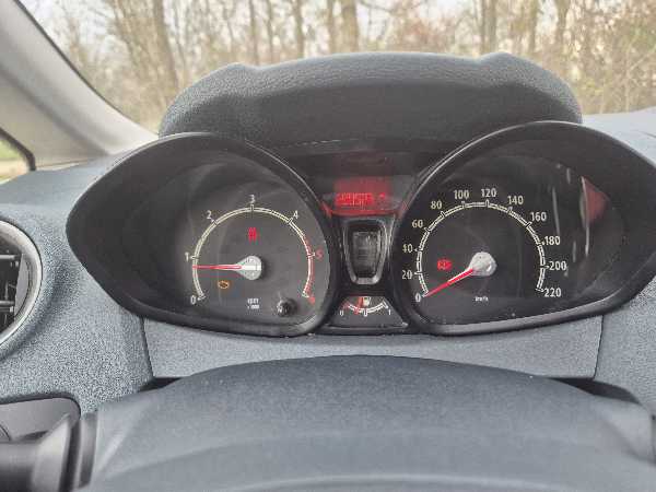 Ford Fiesta VI 1.4 TDCI 68CH