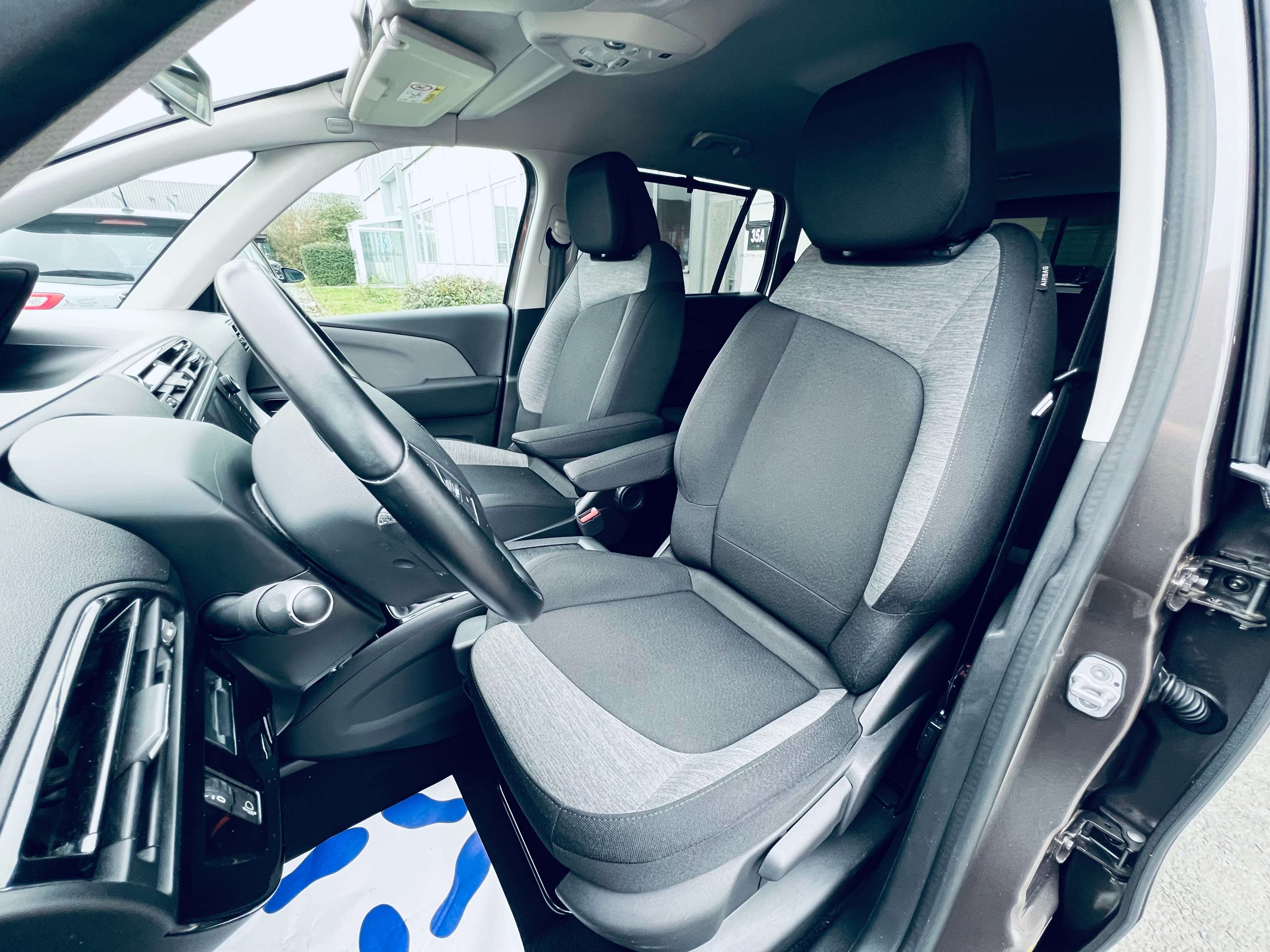 Citroen Grand C4 Picasso 1.2 PureTech 7PL+MARCHAND/EXPORT