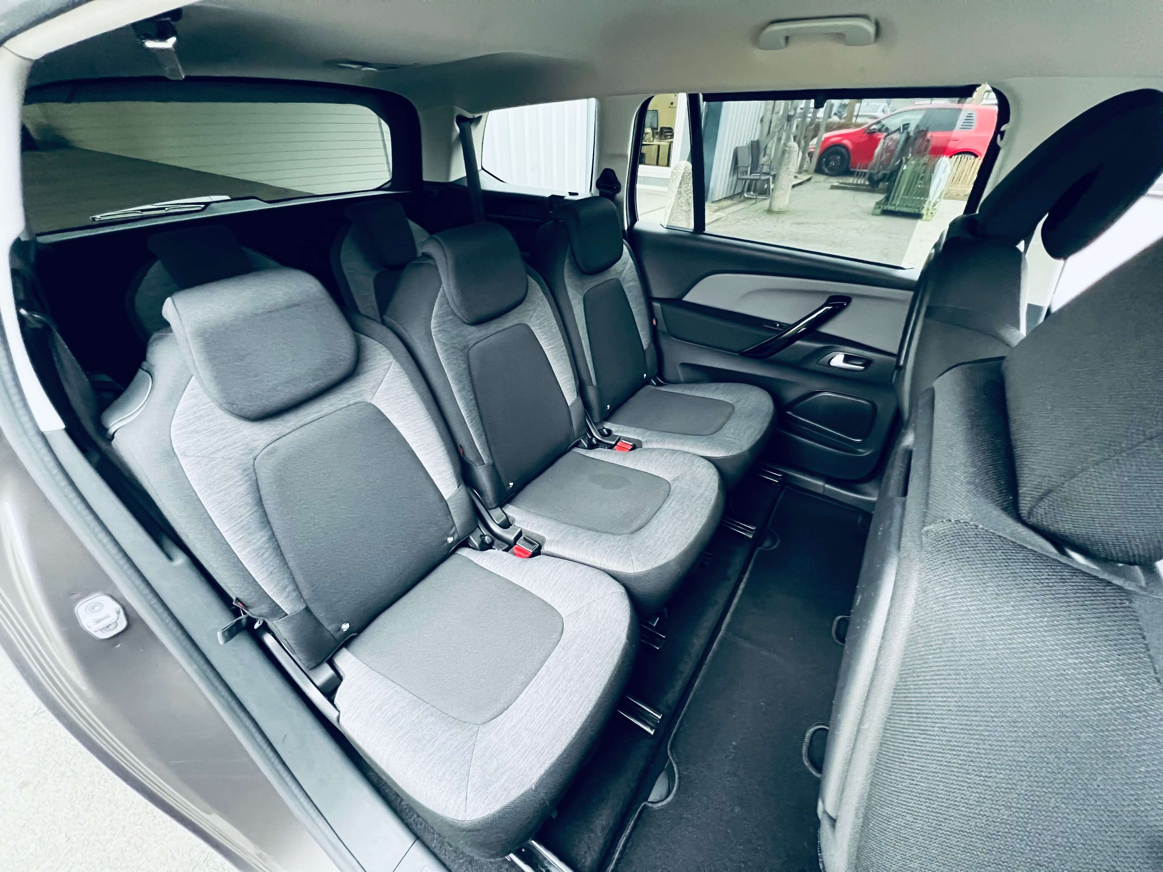 Citroen Grand C4 Picasso 1.2 PureTech 7PL+MARCHAND/EXPORT