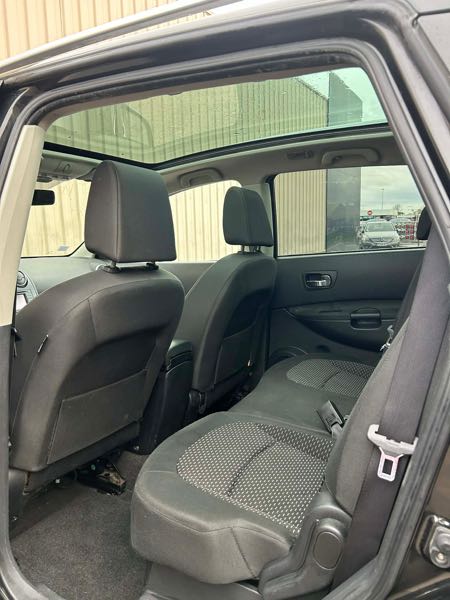 Nissan Qashqai +2 CT OK