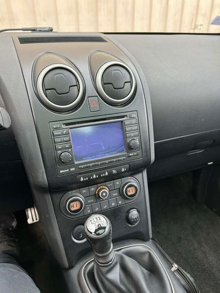 Nissan Qashqai +2 CT OK