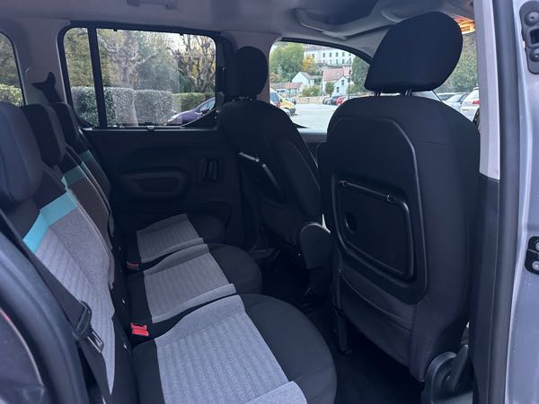 Citroen Berlingo III TAILLE M 1.2 PURETECH 130 S&amp;S SHINE EAT8