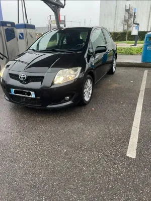 Toyota Auris 97 VVT-I LINEA TERRA 3P