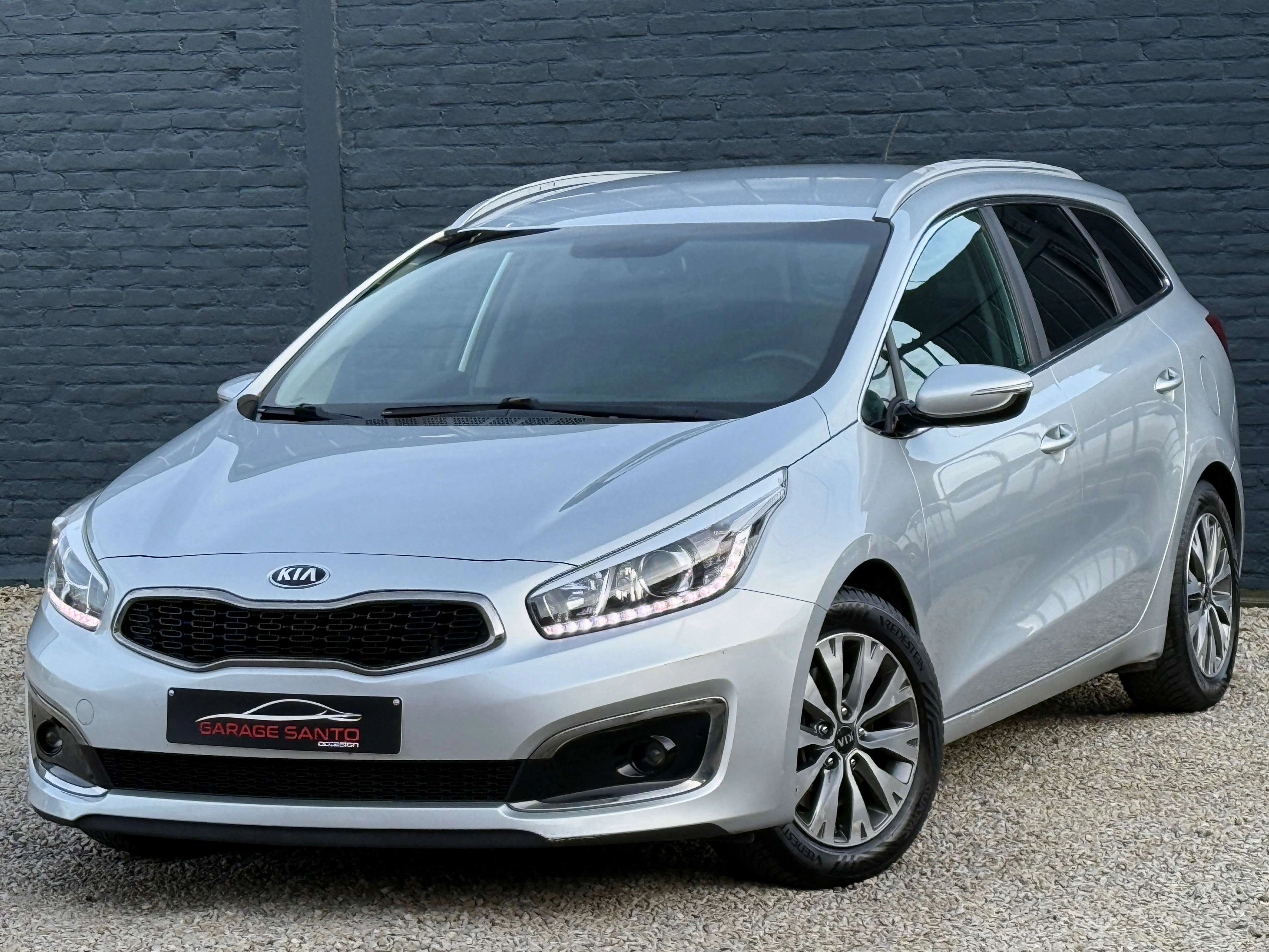 Kia Ceed SW / cee'd SW Cee'd SW 1.6 CRDi /Navi/Cam./Pdc/Led/Garantie/
