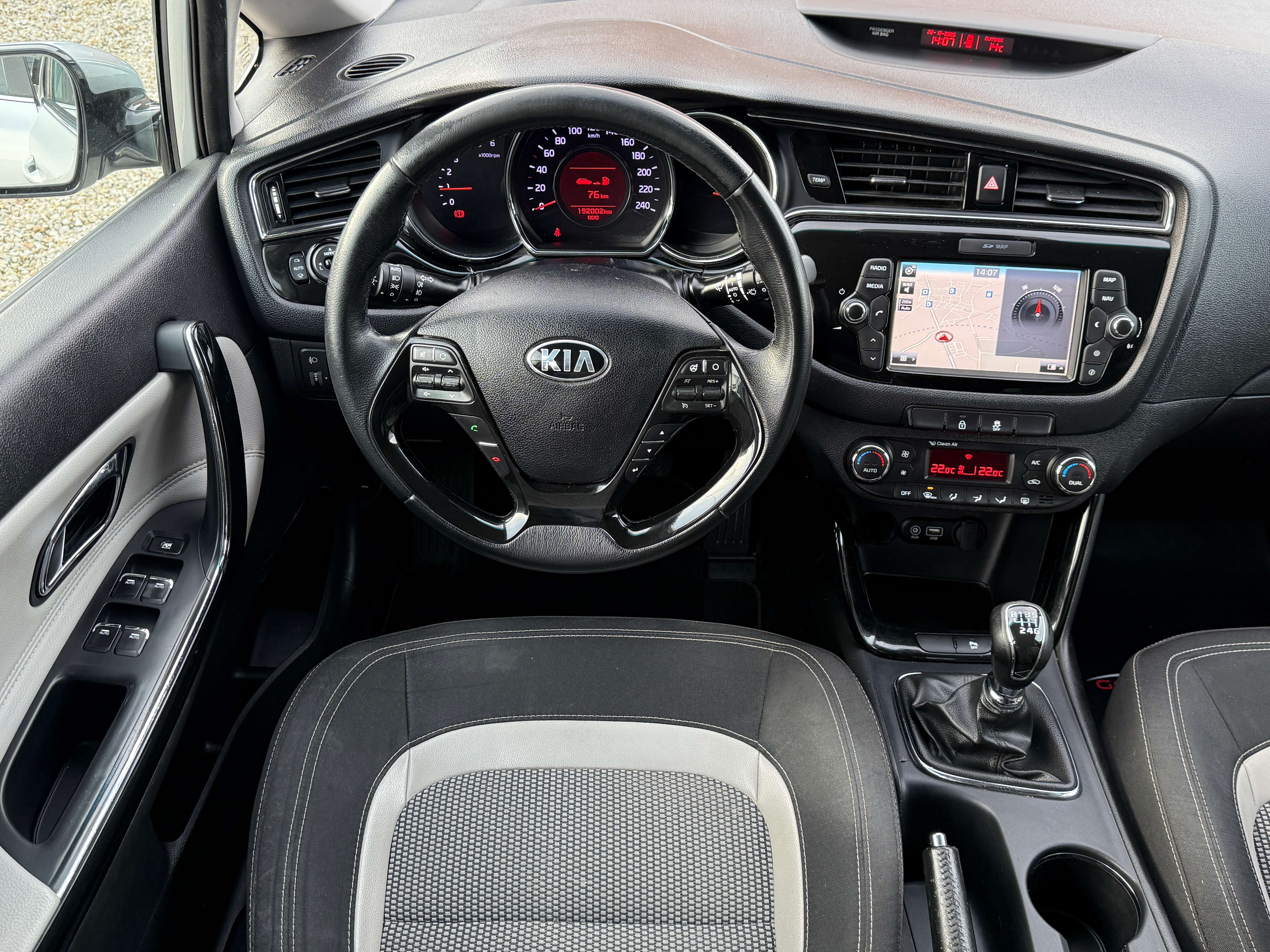 Kia Ceed SW / cee'd SW Cee'd SW 1.6 CRDi /Navi/Cam./Pdc/Led/Garantie/