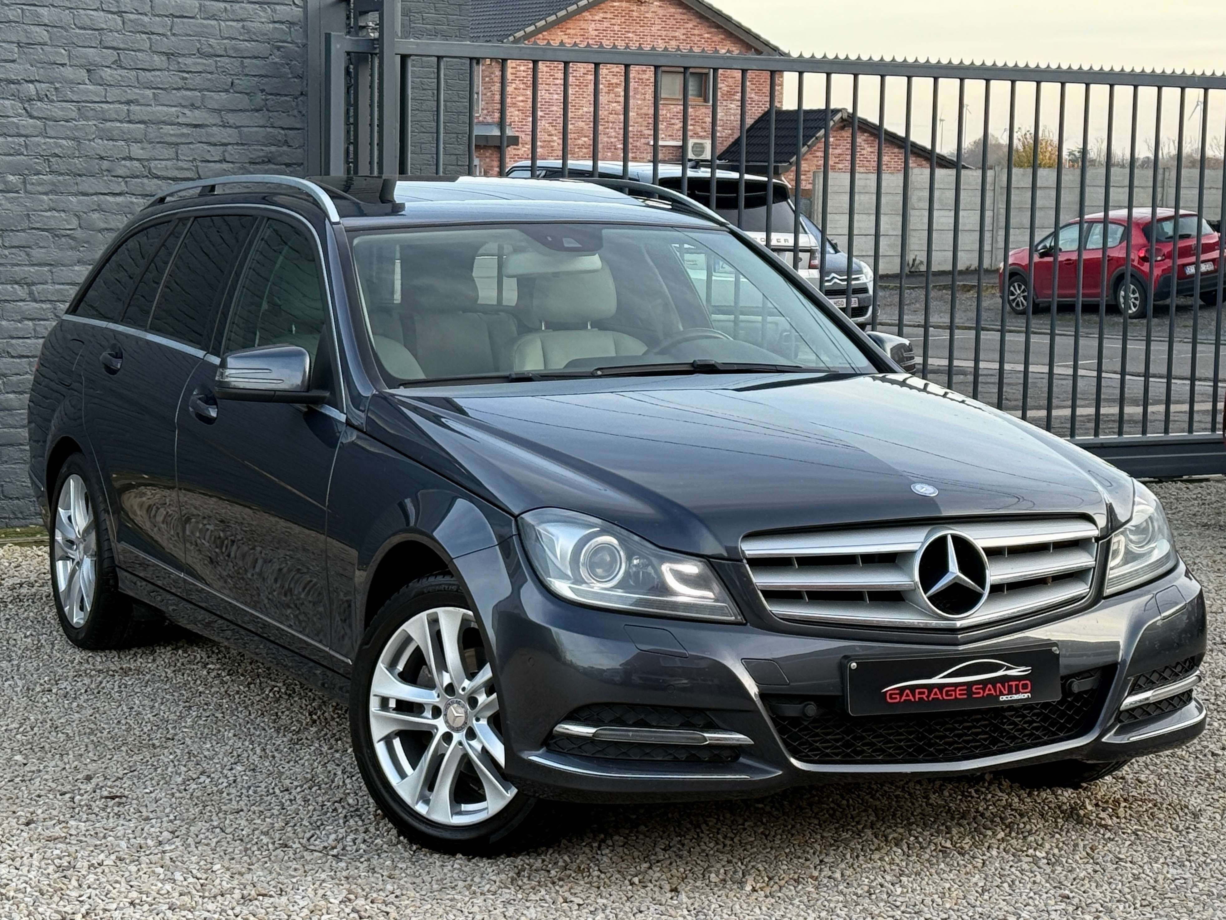 Mercedes-Benz C 180 C 180 CDI Avantgarde /Navi/Cuir/Xénon/T.o/Pdc/