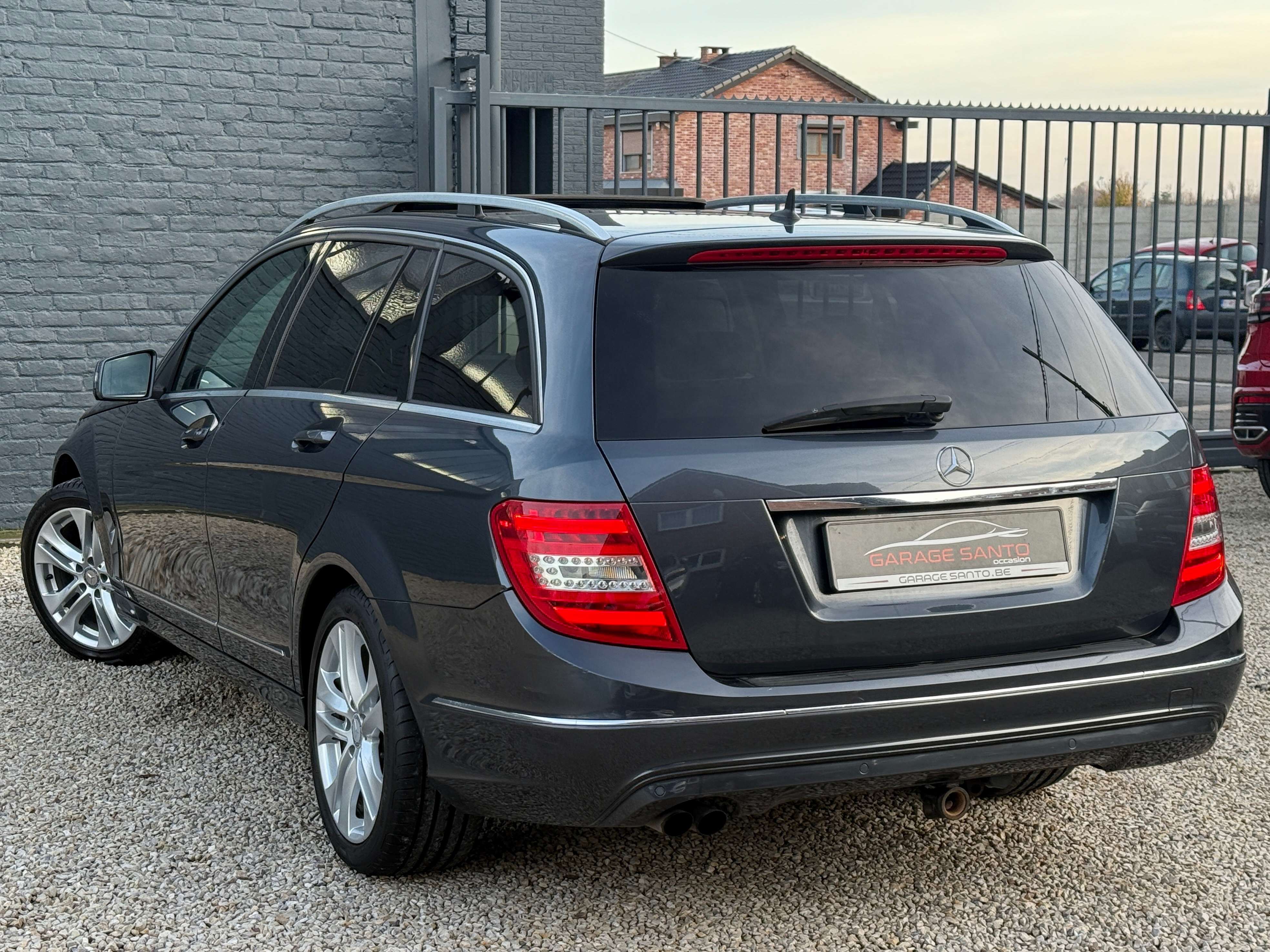 Mercedes-Benz C 180 C 180 CDI Avantgarde /Navi/Cuir/Xénon/T.o/Pdc/