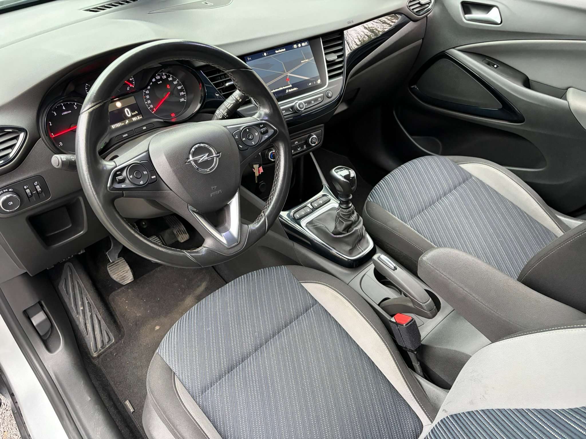 Opel Crossland X 1.2 Turbo 110  Design 120 ans/GPS/CAM REC/CAPTEURS
