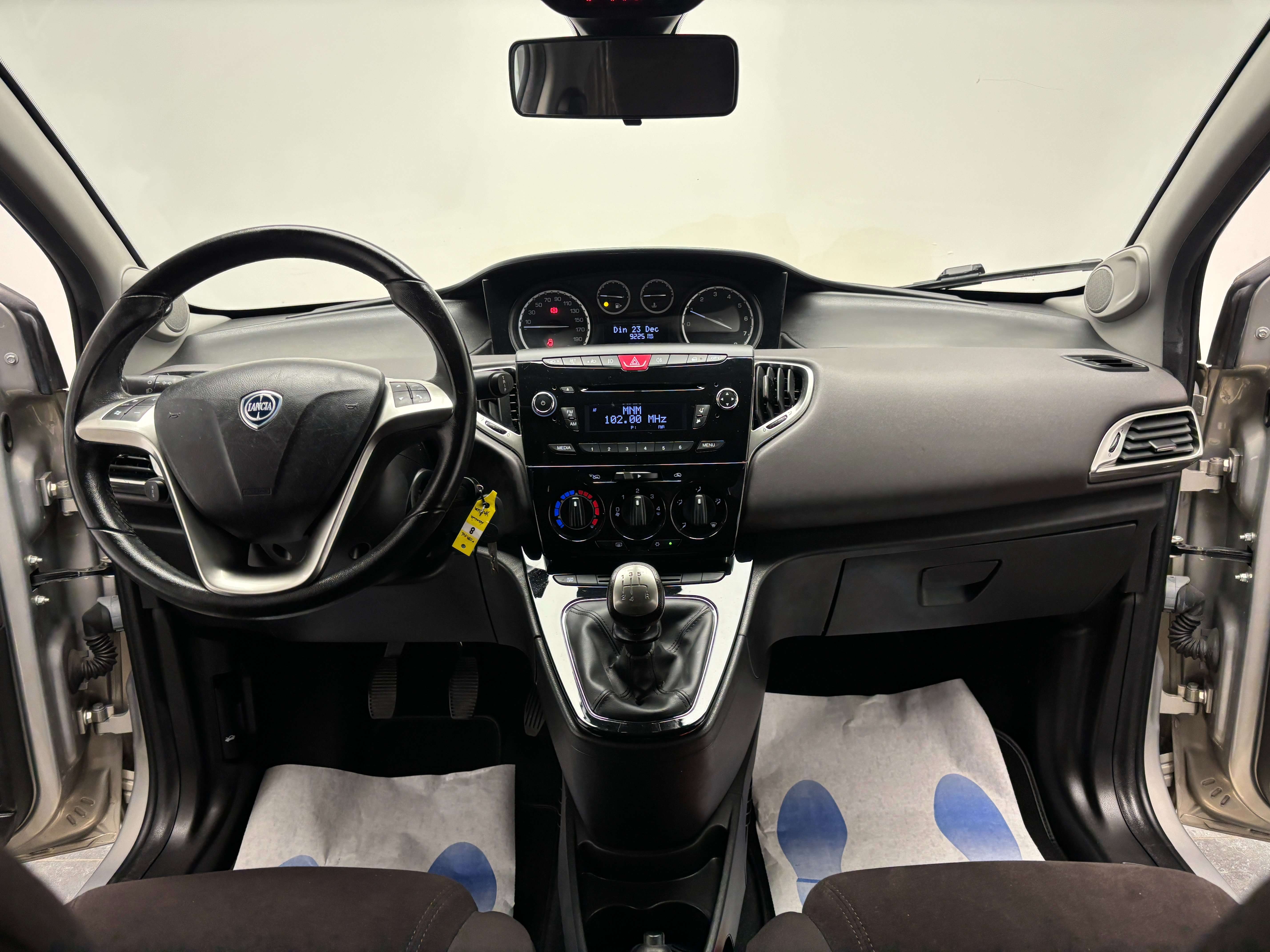 Lancia Ypsilon 1.2i *CRUISE CONTROL*AIRCO*1ER PROPRIO*GARANTIE*