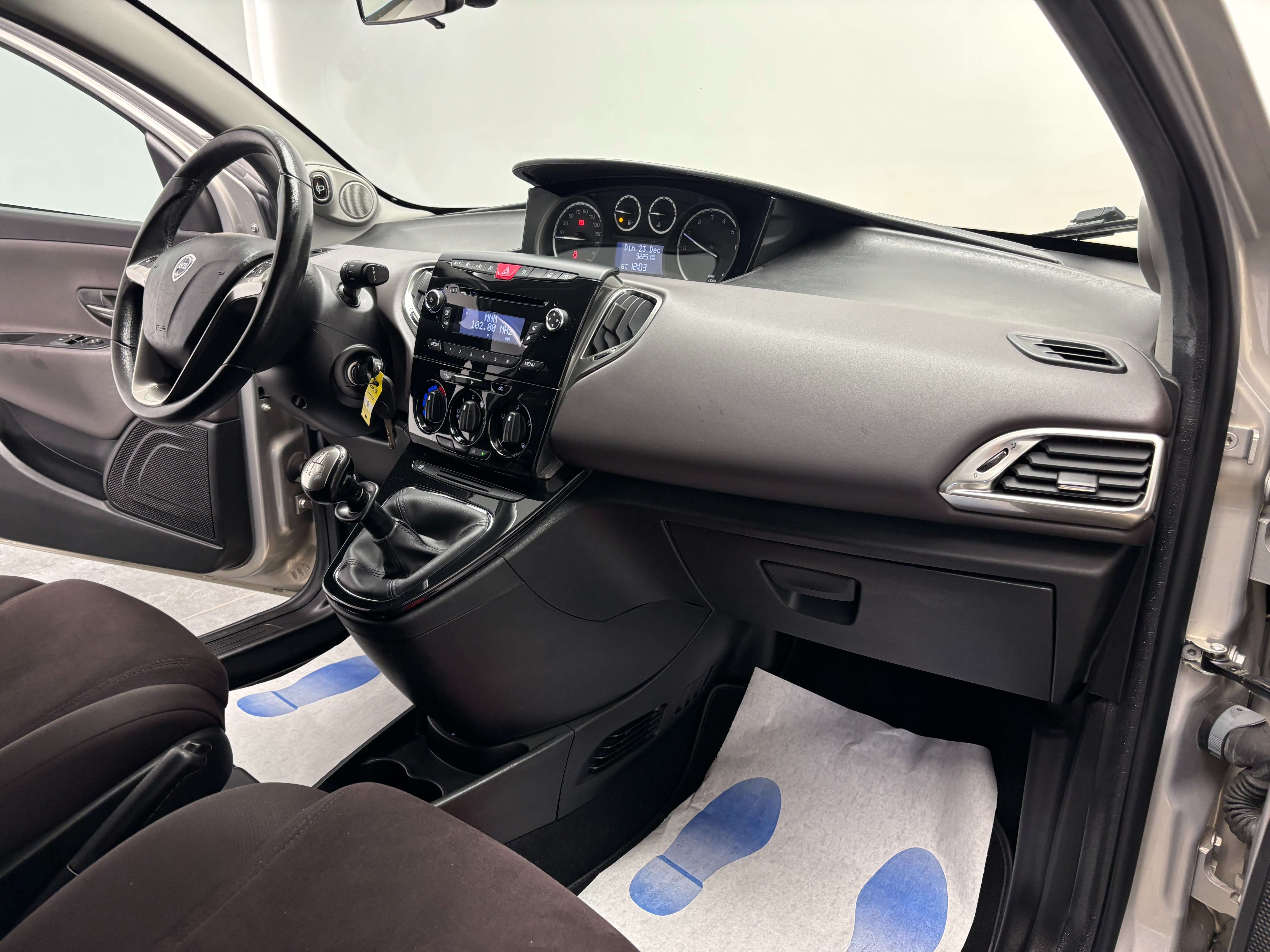 Lancia Ypsilon 1.2i *CRUISE CONTROL*AIRCO*1ER PROPRIO*GARANTIE*