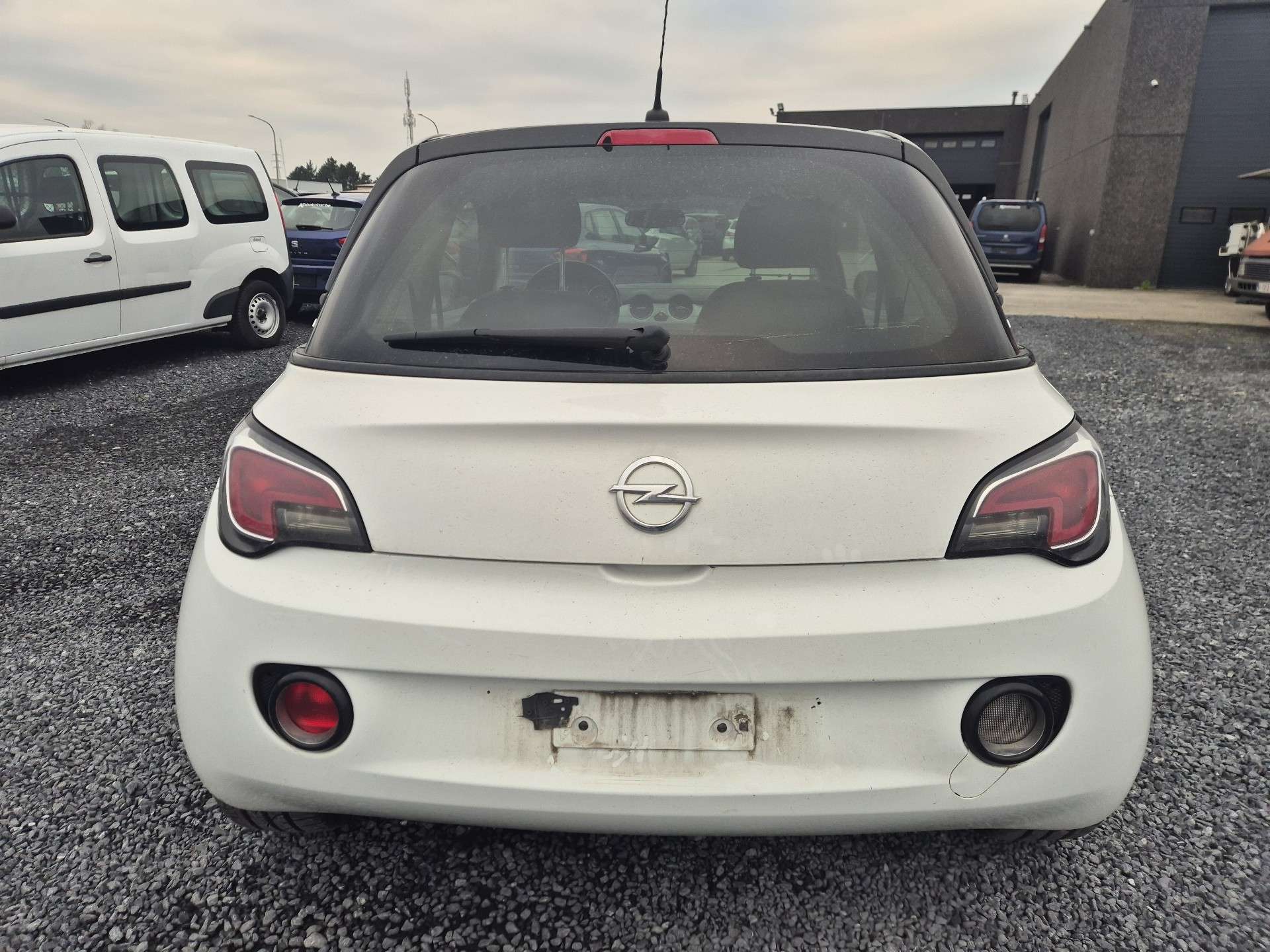 Opel Adam 1.2i POUR MARCHAND OU EXPORT
