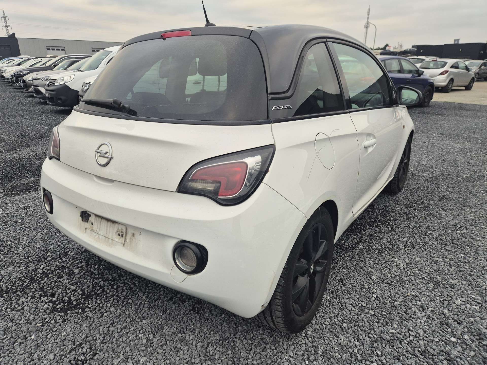 Opel Adam 1.2i POUR MARCHAND OU EXPORT